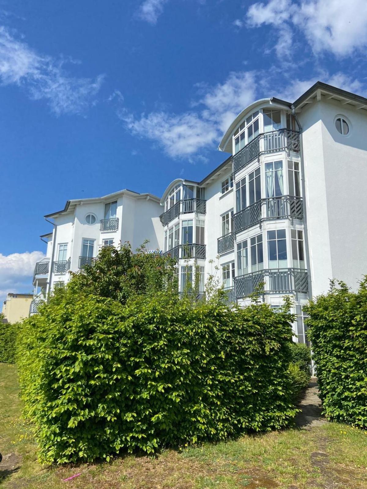 Ferienappartement Mit Seeblick In Der Villa Columba Зеллин Экстерьер фото
